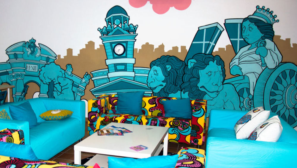 Cats Chill Out Hostel มาดริด ภายนอก รูปภาพ