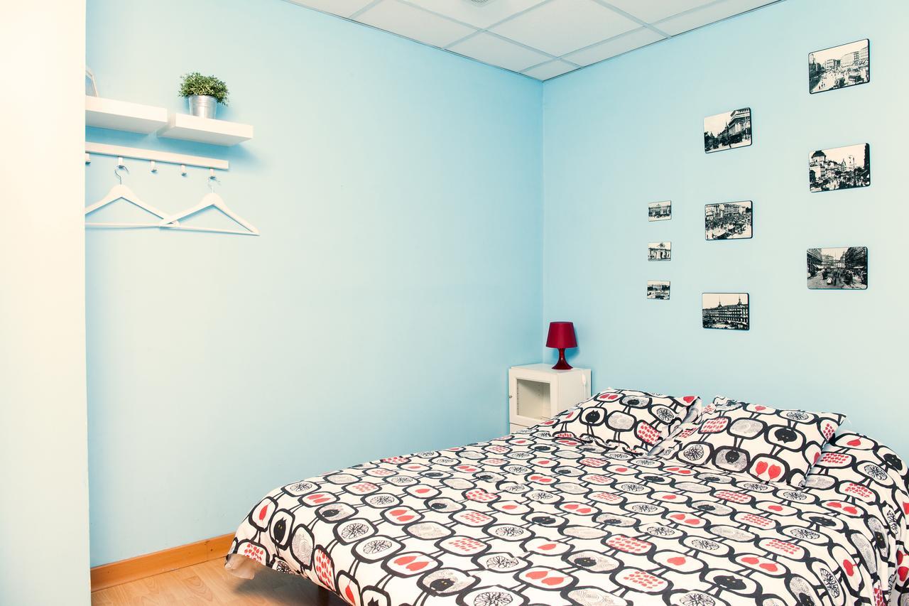 Cats Chill Out Hostel มาดริด ภายนอก รูปภาพ